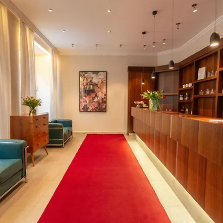 Carlton 3* Munich