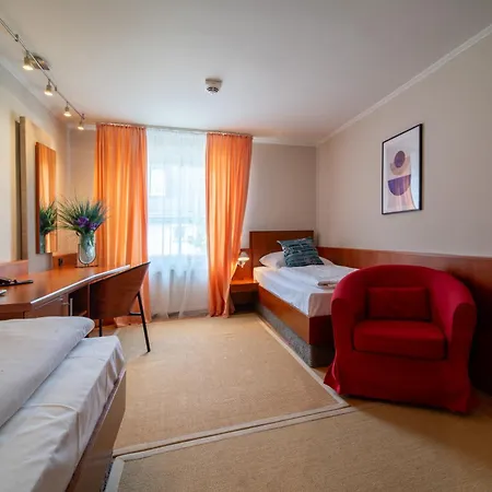Carlton 3* Mnichov