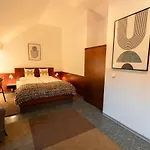 Carlton Otel Münih