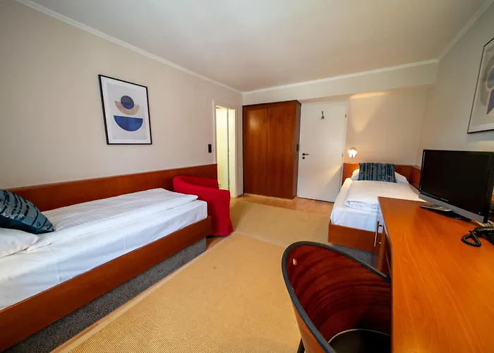 Hotel Carlton 3*